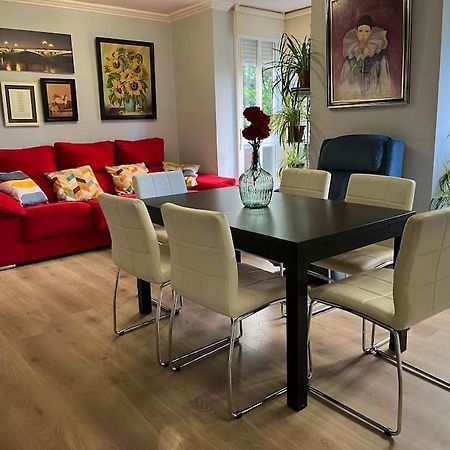 Triana Family Suites Sevilla Eksteriør billede