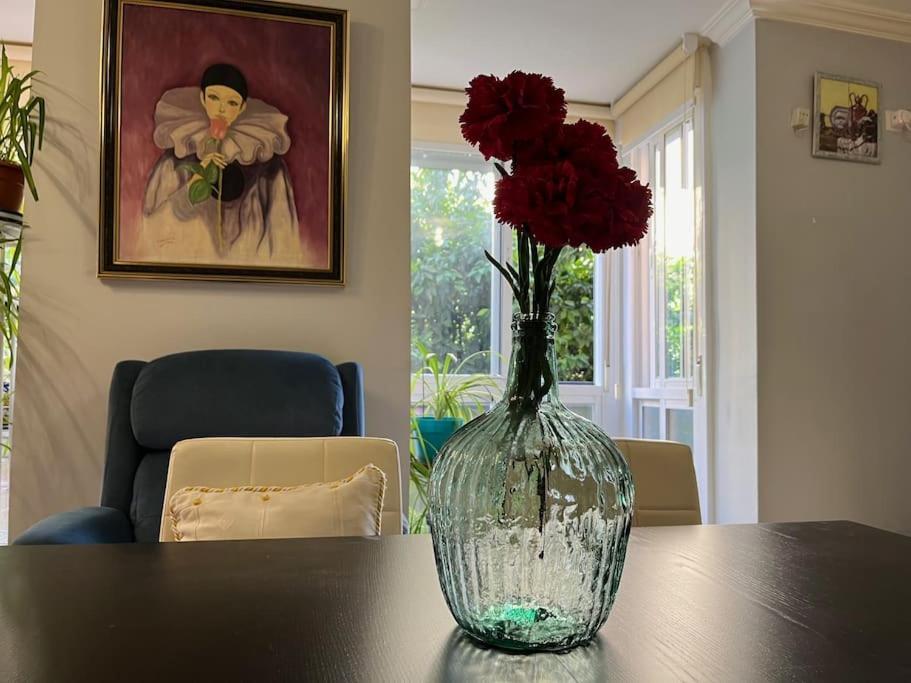 Triana Family Suites Sevilla Eksteriør billede